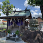 闘鶏神社前の馬場は、かつて若宮神社まで伸びていたらしい